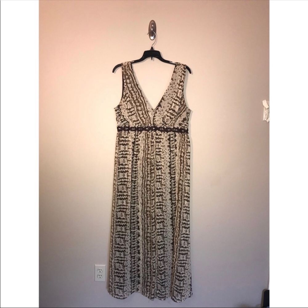 Elegant Maxi Dress